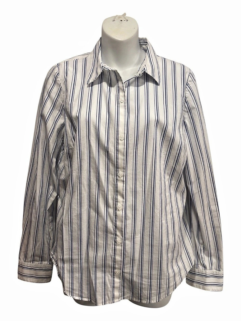 Nine West Striped Button Down in White & Blue Size Medium